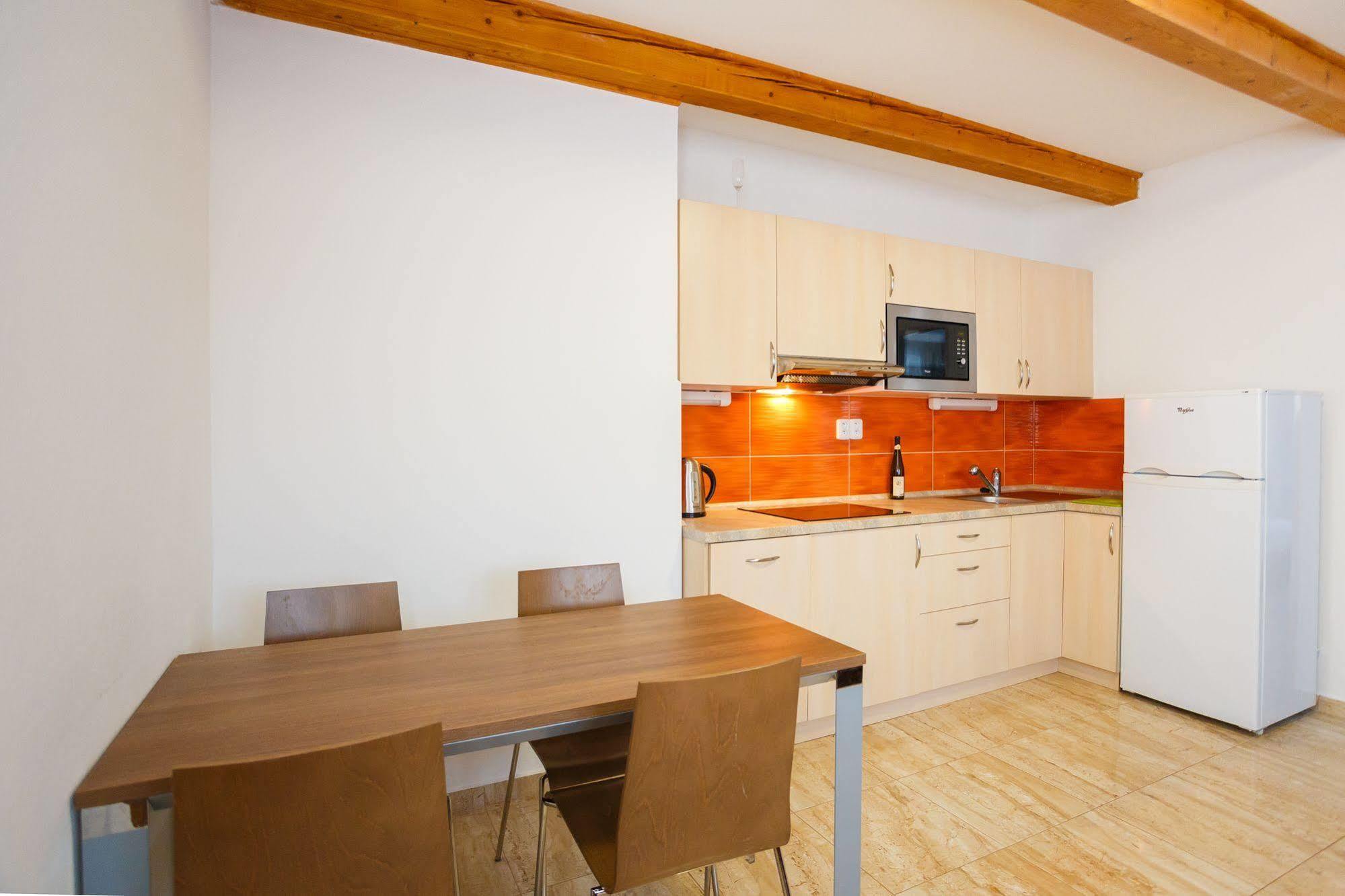 Apartmany Nad Rybnikem Železná Ruda Eksteriør bilde